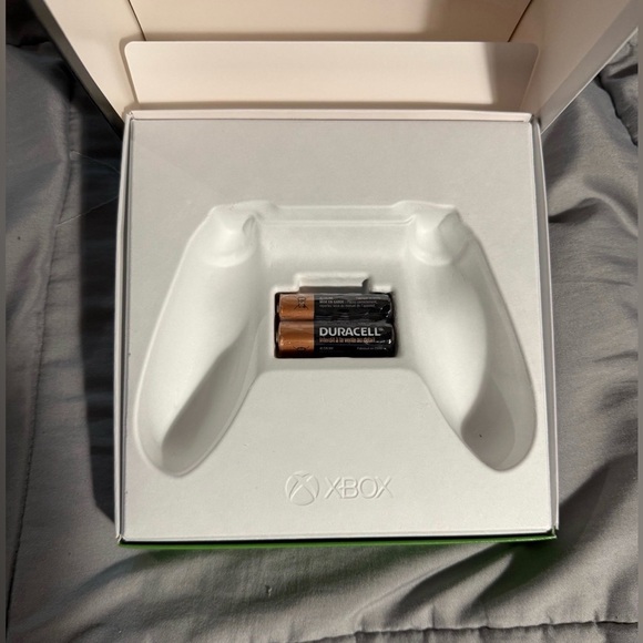 Xbox Core Wireless Controller Carbon Black Xbox Series X|S & Xbox One - NICE!!! - Picture 5 of 6